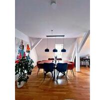 Zwischenmiete: Möblierte 4-Zimmer Dachgeschosswohnung im Westend - München Schwanthalerhöhe