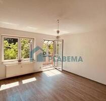 4- Zimmer- Wohnung Lindenbergviertel, guter Schnitt, Balkon, PKW- Stellplatz möglich - Neubrandenburg