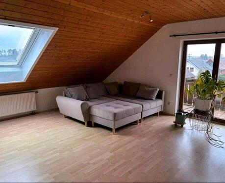 Foto - 4 Zimmer Wohnung mit Balkon und Stellplatz