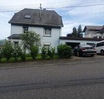 Einfamilienhaus in Kroppach - 150.000,00&nbsp;EUR Kaufpreis, ca.&nbsp; 120,00&nbsp;m&sup2; in Helmenzen (PLZ: 57612)
