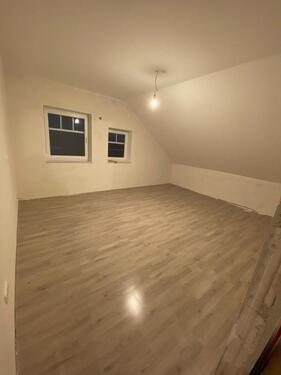 Foto - 4 Zimmer Dachgeschoßwohnung zur Miete in Ostrhauderfehn