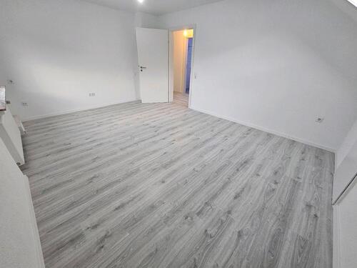 Foto - 3 Zi. DG Wohnung in Neckarsulm - 1.050,00&nbsp;EUR Kaltmiete, ca.&nbsp; 63,00&nbsp;m&sup2;