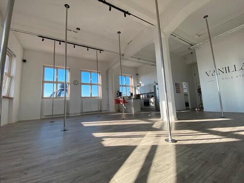 Foto - Gewerbefläche zur Untermiete - 60,00&nbsp;EUR Kaltmiete, ca.&nbsp; 120,00&nbsp;m&sup2;