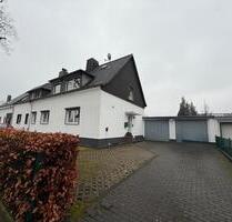 Familienfreundliche Doppelhaushälfte zur Miete - unmöbliert - Leverkusen