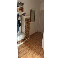 3 Raum Wohnung im DG mit Terrasse - Weißenfels