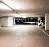 Tiefgaragenstellplatz in Regensburg (Königswiesen) zu vermieten