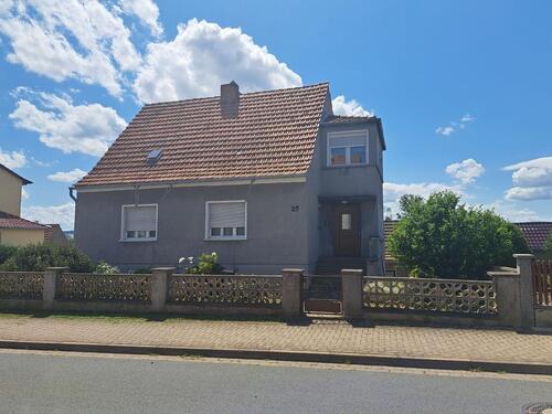 Foto - Einfamilienhaus zum Kaufen in Roßleben-Wiehe