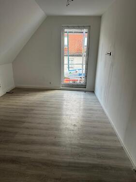Foto - 3 Zimmer Dach-Wohnung mit Balkon in Karlstadt