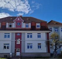 Kurzexposé 84414 - 399,00&nbsp;EUR Kaltmiete, ca.&nbsp; 61,25&nbsp;m&sup2; in Waren (Müritz) (PLZ: 17192)