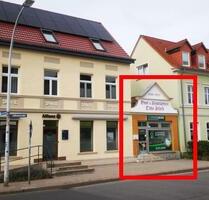 Büro- Praxis- Gewerberaum am Busbahnhof Gericht - Neubrandenburg