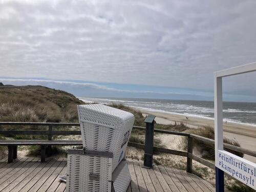 Foto - Großes Herrenhaus mit großem Grundstück an der Nordsee