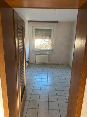 Foto - Frisch sanierte 3,5-Zimmer-Wohnung mit Balkon & Garage