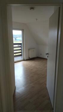 Foto - Charmante 2-Zimmer-DG-Wohnung mit Balkon in Klein Schauen