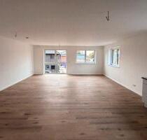 Großzügige 5 - Zimmer-Wohnung - 145 qm² zum Wohlfühlen - Westerrönfeld