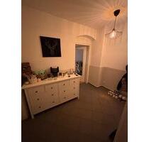 2 Raum Wohnung - 630,00&nbsp;EUR Kaltmiete, ca.&nbsp; 57,00&nbsp;m&sup2; in Dresden (PLZ: 01157) Cotta