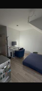 Foto - 1 Zimmer Dachgeschoßwohnung zur Miete in Erlangen