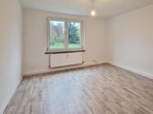 Foto - Selbst renovieren - dafür günstiger mieten! Ihre 3-Zimmer-Wohnung in 29413 Bonese!