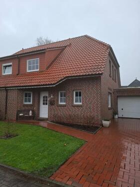 Foto - Doppelhaushälfte mit Garage in Hage