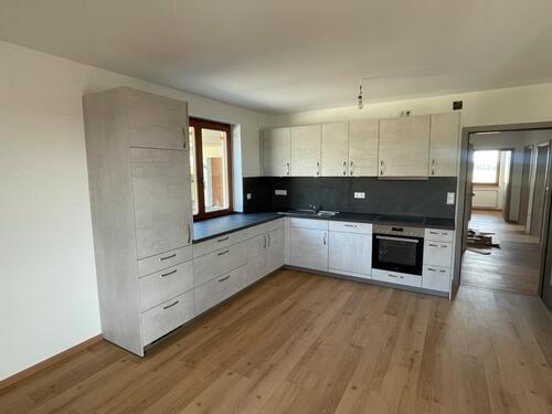 Foto - 4 Zimmer Erdgeschoßwohnung zur Miete in Deuerling