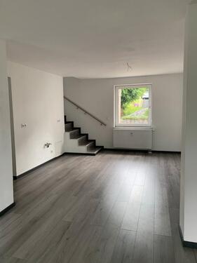 Foto - 3-Raum Maisonette Whg. mit 2 Balkone und Blick ins Grüne