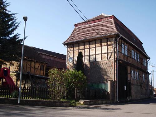 Foto - 7 Zimmer Bauernhaus, Landhaus zum Kaufen in Greußen