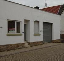 Halle mit Büro und WC im Zentrum von Wörrstadt zu vermieten