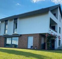 Exklusives Einfamilienhaus mit Panoramablick zu verkaufen - Aichach