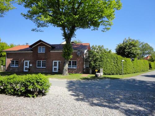 Foto - Ferienwohnung Ostsee Herbstferien Fehmarn Kamin Terrasse Garten