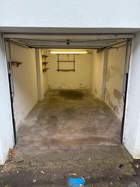Foto - Garage mit Strom - 121,00&nbsp;EUR Miete,