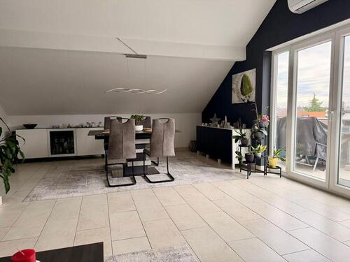 Foto - Dachgeschoßwohnung in Elchesheim-Illingen zur Miete