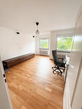 Foto - Attraktive 2 ZKB Wohnung mit Einbauküche und Loggia