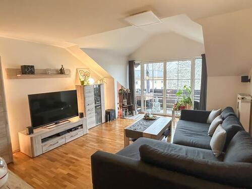 Foto - Top 3-Zimmer-Dachterrassen-Wohnung (80+20qm) m. EBK in Traunstein