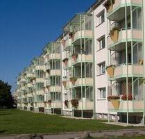 3-Raum-Wohnung im Grünen mit tollem Ausblick vom Balkon! - Gera Alt-Taubenpreskeln