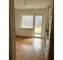 Helle Wohnung Zweizimmerwohnung mit Balkon in Niedersessmar - Gummersbach Berstig Süd