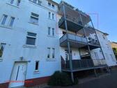 Foto - Familienfreundliche Wohnung mit sechs Zimmern und Garten