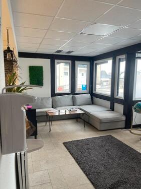 Foto - Ladenlokal, zu vermieten - 550,00 EUR Kaltmiete,