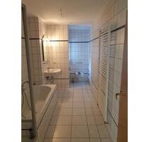 Schöne helle 2 Raumwohnung - 305,00&nbsp;EUR Kaltmiete, ca.&nbsp; 72,00&nbsp;m&sup2; in Chemnitz (PLZ: 09131) Ebersdorf