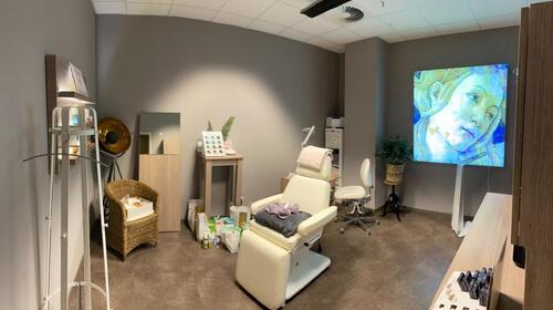 Foto - Studio Kabine Kosmetikstudio Fußpflege Haarentfernung Kosmetik