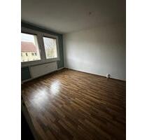 helle 2-Raum-Wohnung im 2. Obergeschoss – ruhiges Wohnen in Friedrichswerth - Drei Gleichen