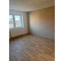 Vermiete freundliche, helle 2 Zimmerwohnung - Burg