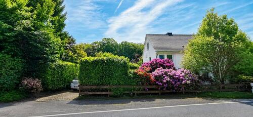Foto - Einfamilienhaus in Top-Wohnlage zwischen Köln, Lev. und Wuppertal
