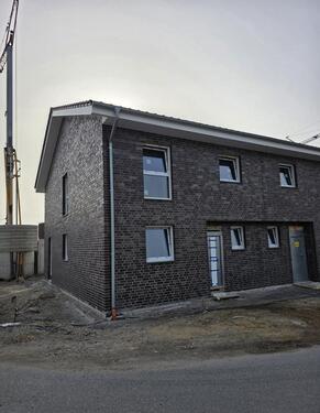 Foto - Neubau DHH, EH 40, 128m² mit Terrasse und Garten, Erstbezug