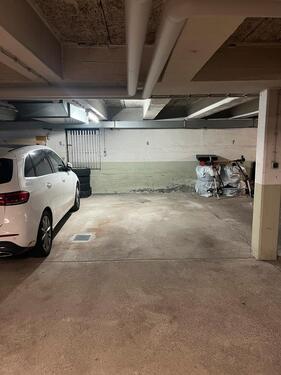 Foto - Tiefgaragenstellplatz Dachauer Straße 173