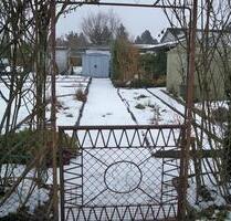 Kleingarten mit Gartenhäuschen - 500,00&nbsp;EUR Kaltmiete, ca.&nbsp; 0,00&nbsp;m&sup2; in Genthin (PLZ: 39307)