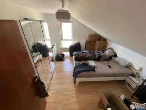 Foto - 2 Zimmer Dachgeschoßwohnung zur Miete in Lohmar