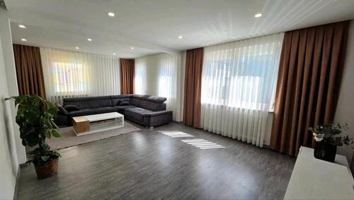 Foto - 6.5 Zimmer Einfamilienhaus zum Kaufen in Reutlingen