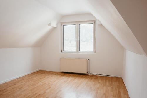 Foto - 4-Zimmer Wohnung - sofort frei & frisch renoviert