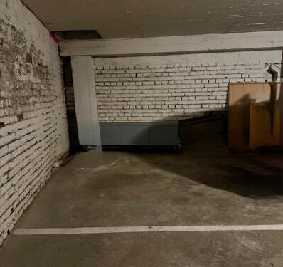 Foto - Stellplatz Parkplatz für Motorrad Lastenfahrrad