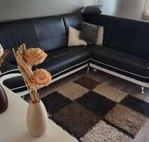 2 Zimmer-Whg möblierte mit Einzelgarage in Porz-Ensen - Köln