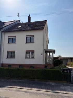 Foto - Haus mit Potential in Frankfurt-Goldstein auf Erbpacht-Grundstück